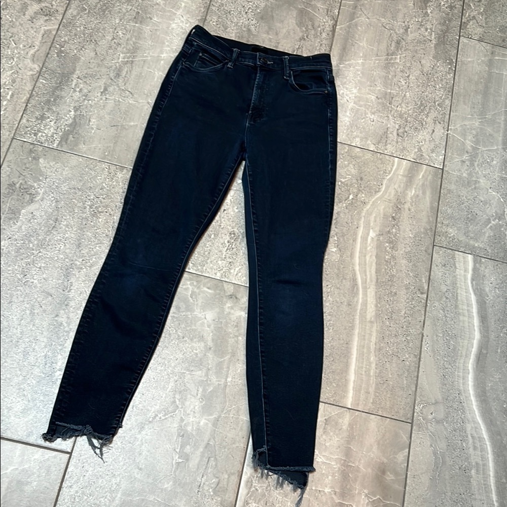 MOTHER The Stunner Zip Two Step Fray Jeans